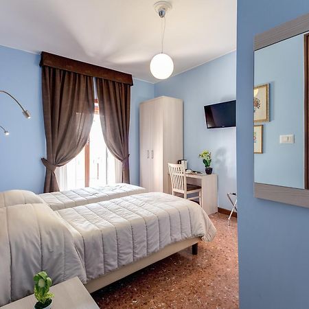 Domus Cornelia Bed and Breakfast Rome Buitenkant foto