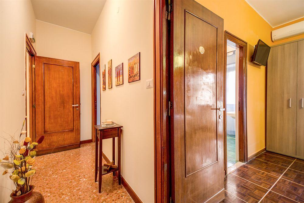 Domus Cornelia Bed and Breakfast Rome Buitenkant foto
