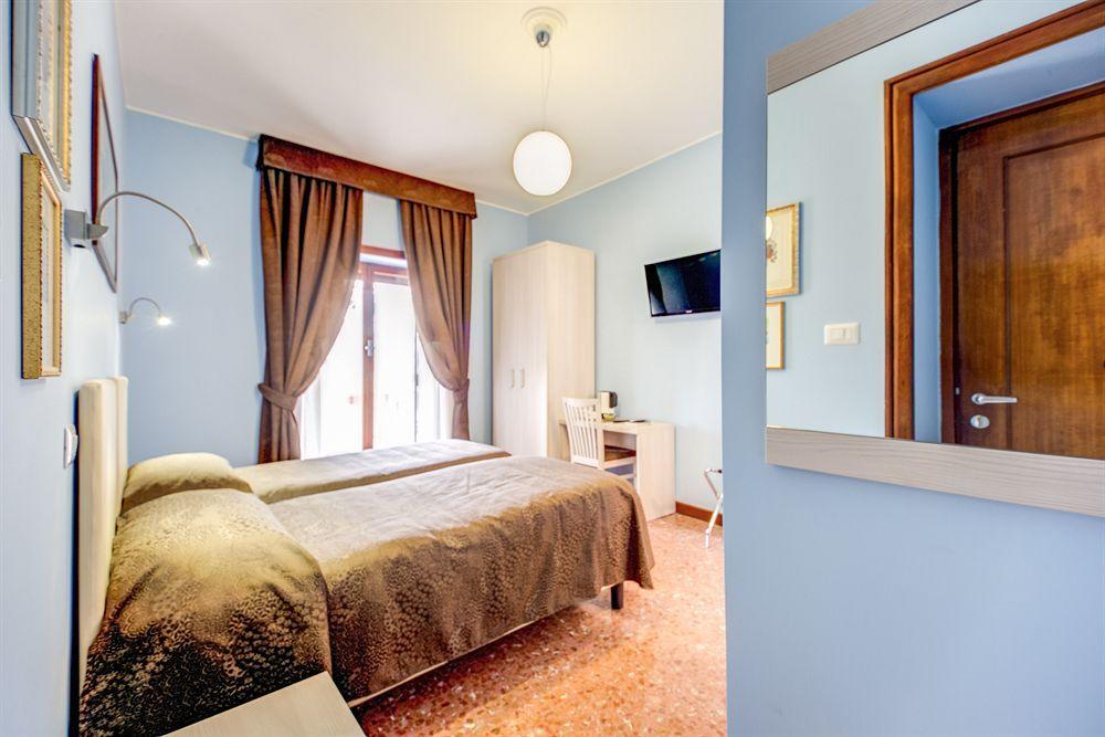 Domus Cornelia Bed and Breakfast Rome Buitenkant foto