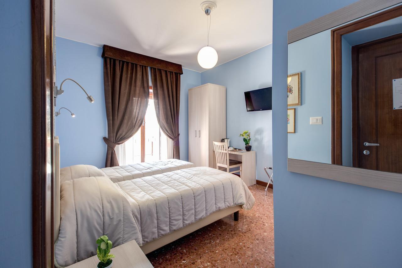 Domus Cornelia Bed and Breakfast Rome Buitenkant foto
