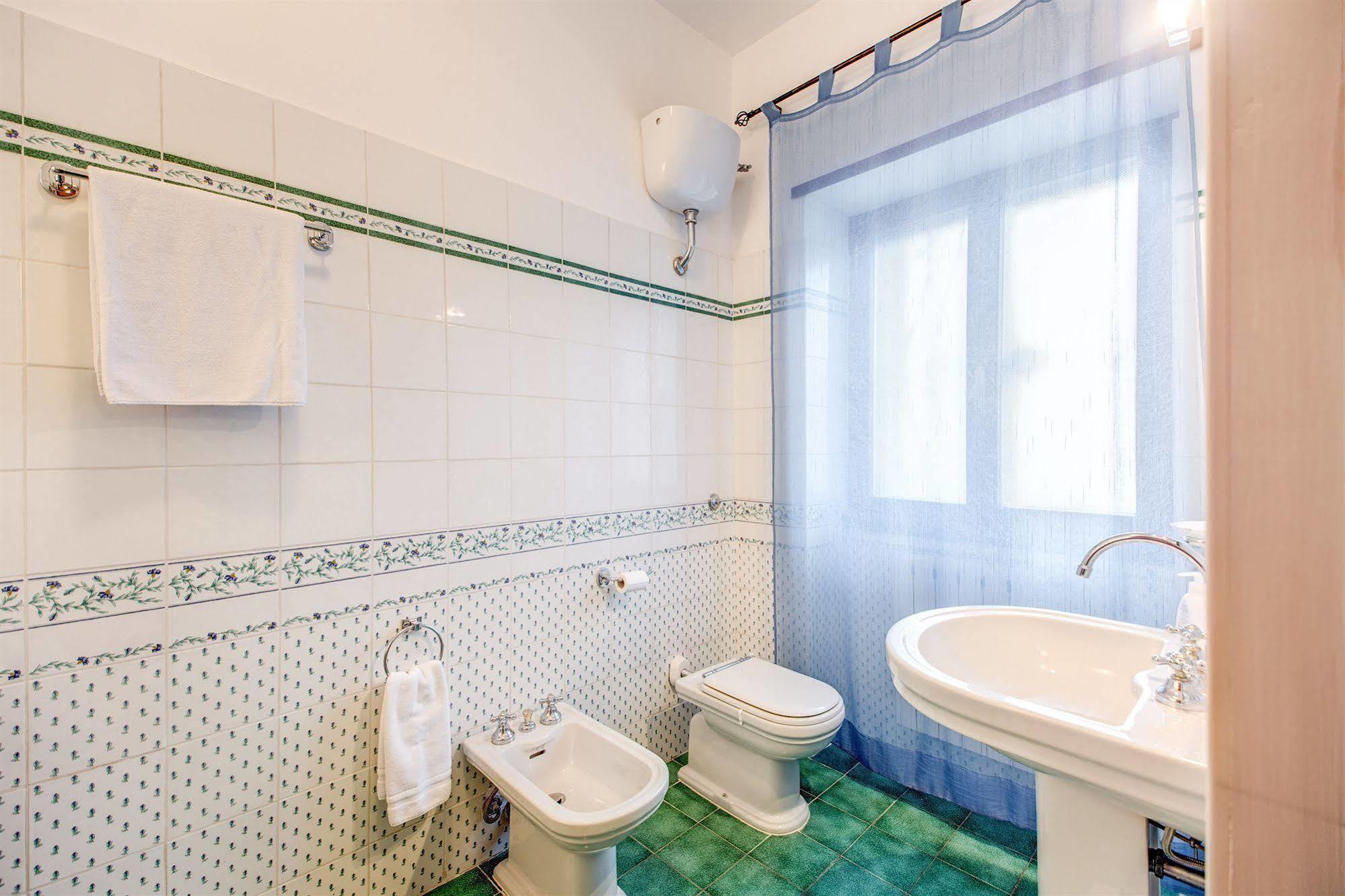Domus Cornelia Bed and Breakfast Rome Buitenkant foto