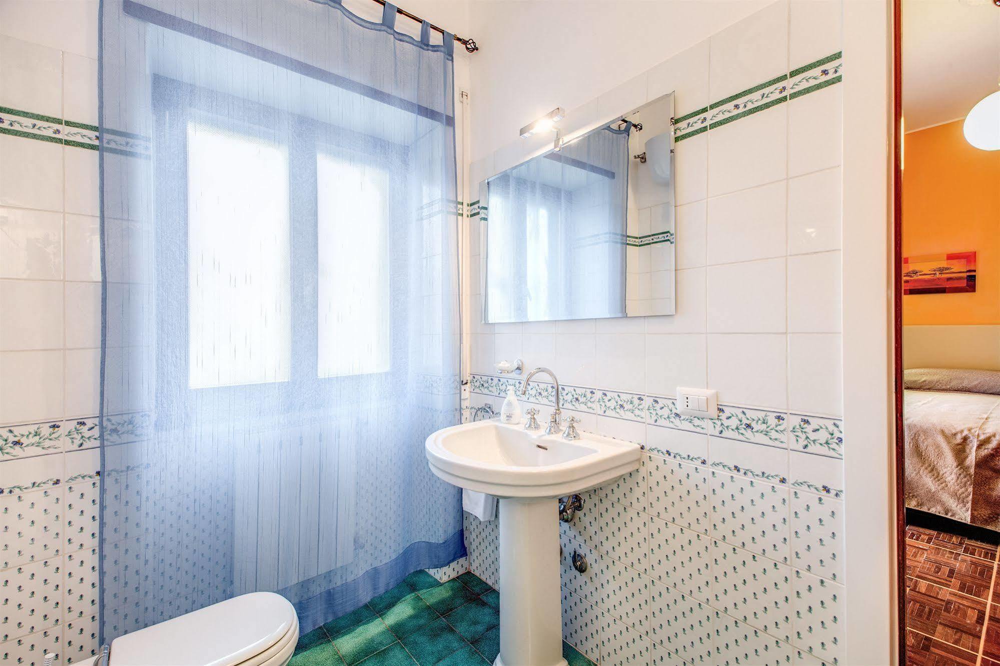 Domus Cornelia Bed and Breakfast Rome Buitenkant foto