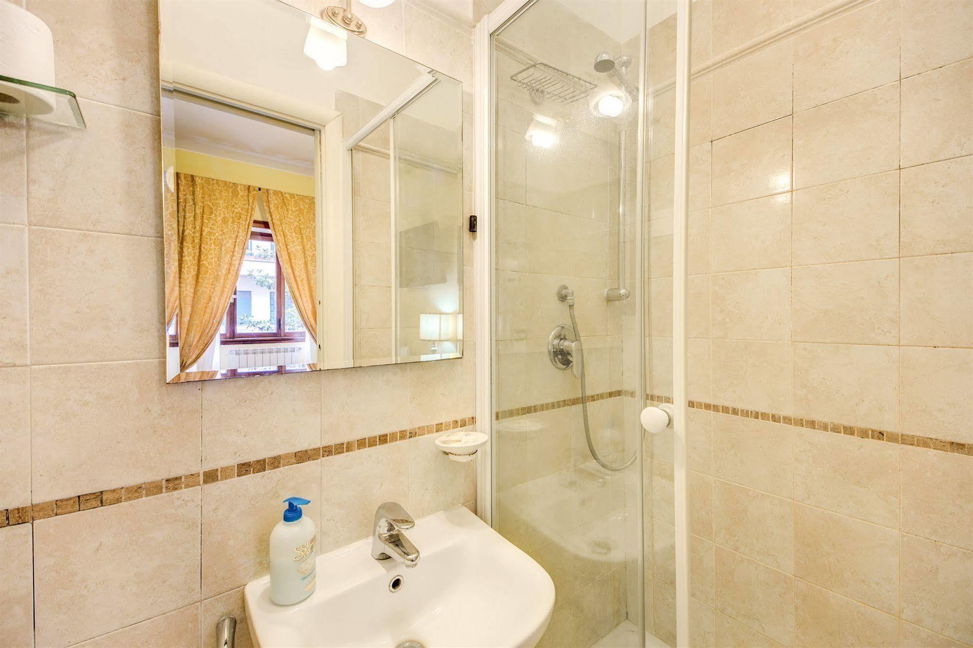 Domus Cornelia Bed and Breakfast Rome Buitenkant foto